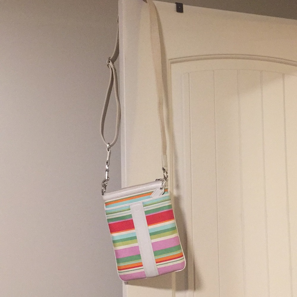 Coach Crossbody - Picture 6 of 8